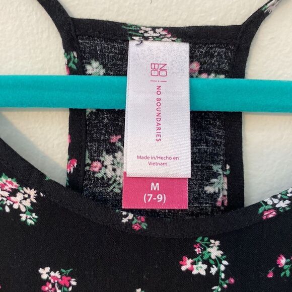 No Boundaries, Black & Floral Print T-Back Tank, Size M, EUC - Picture 2 of 6